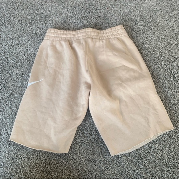 Nike Kids Club Fleece Cut Off Sweat Pant Shorts Size Small - Picture 6 of 8